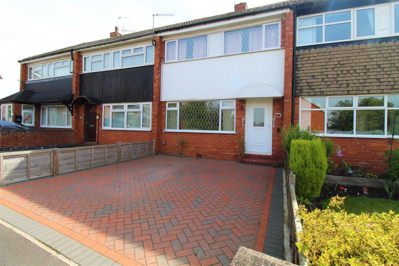 Cotswold Crescent, Milton, Stoke-On-Trent